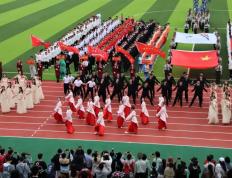 蓬莱暴熊队对阵漓江雪豹队，击剑预选赛火力全开，门将神扑救主——边路成突破口的简单介绍-九游账号登录入口