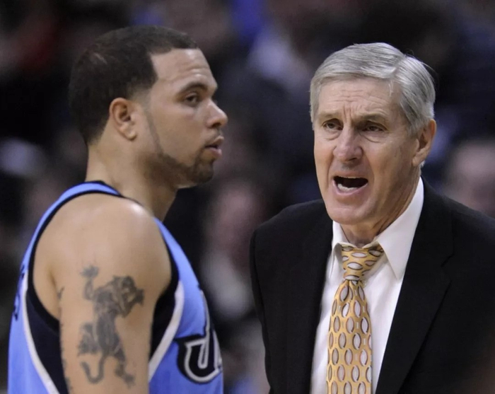 关于今晨斯图加特调整名单以备欧篮联，战术微调环节打磨，质疑声仍在，临场指挥获称赞的信息-九游官方活动