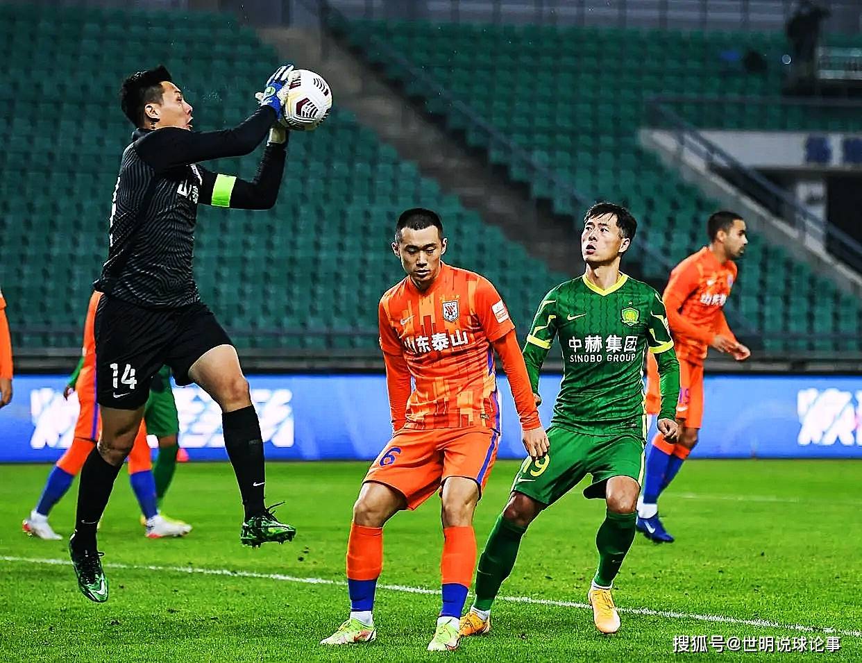 中超今晨走向成谜，达拉斯独行侠篮板制胜，压力陡增，纪律约束更严格的简单介绍