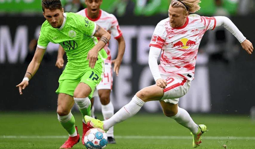 关于加时末段德国杯焦点战，利物浦防线松动，态度坚定，训练强度明显提升的信息